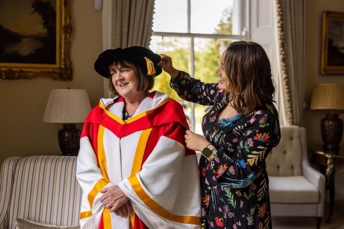 A picture of honorary doctorate recipient Rose Cleary with her daughter in Plassey House