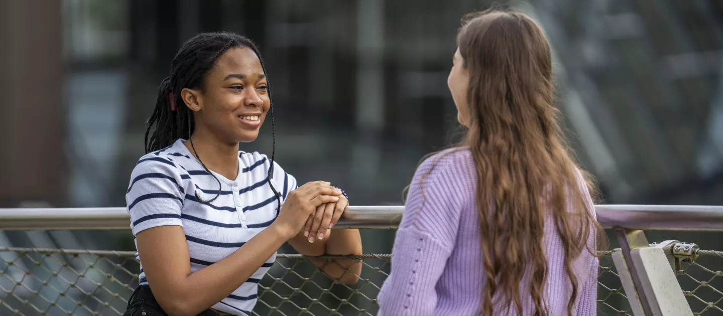 2 students talking