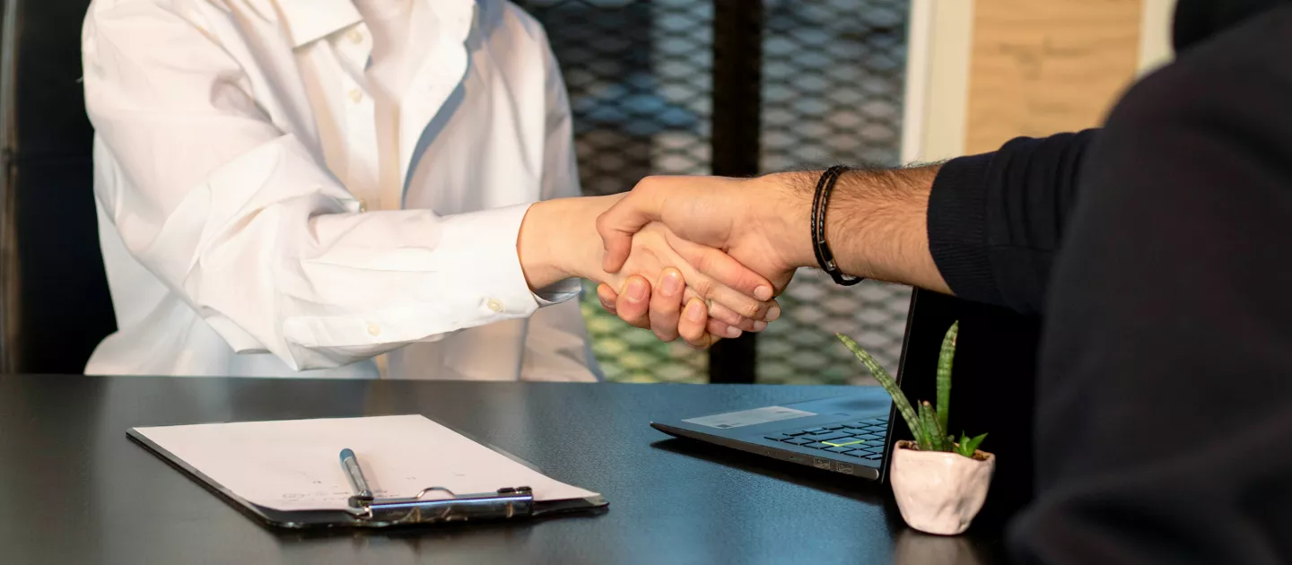 job interview candidate shaking hands 