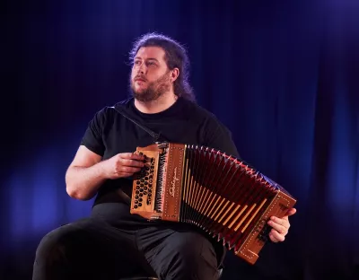 Man playing an accordion 