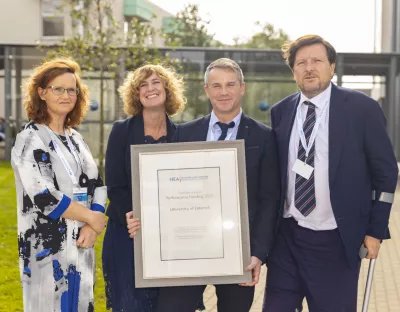 The Greentown project group pictured with the certificate