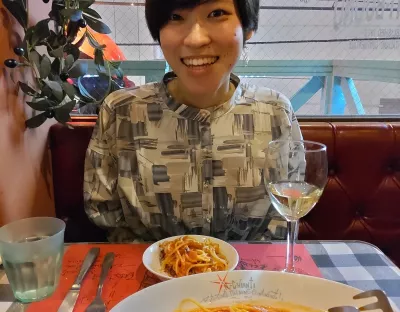 Mie Shimbayashi  smiling