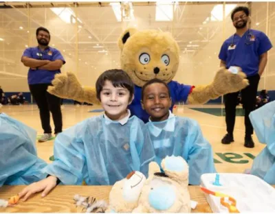 Children at Teddy Bear Hospital School of Medicine