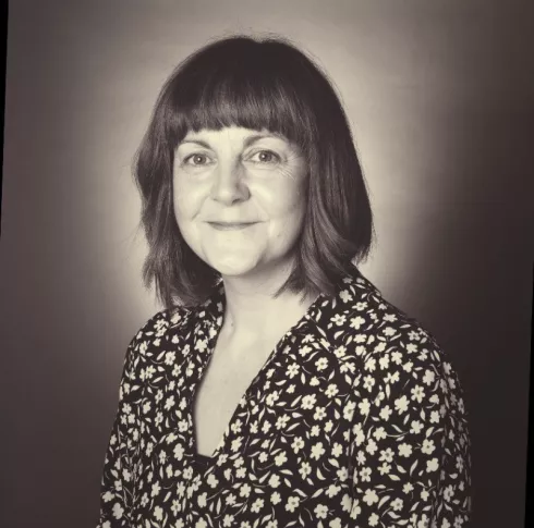 Headshot of Louise O'Shea