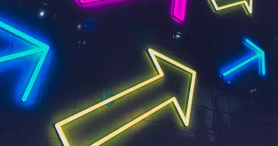 Neon Arrows