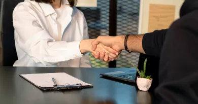 job interview candidate shaking hands 