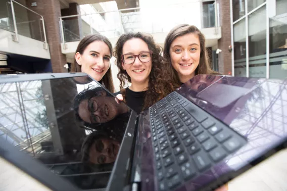 (left to right) Sophie Walsh, Sinead Ni Raghaill and Amy Dermody