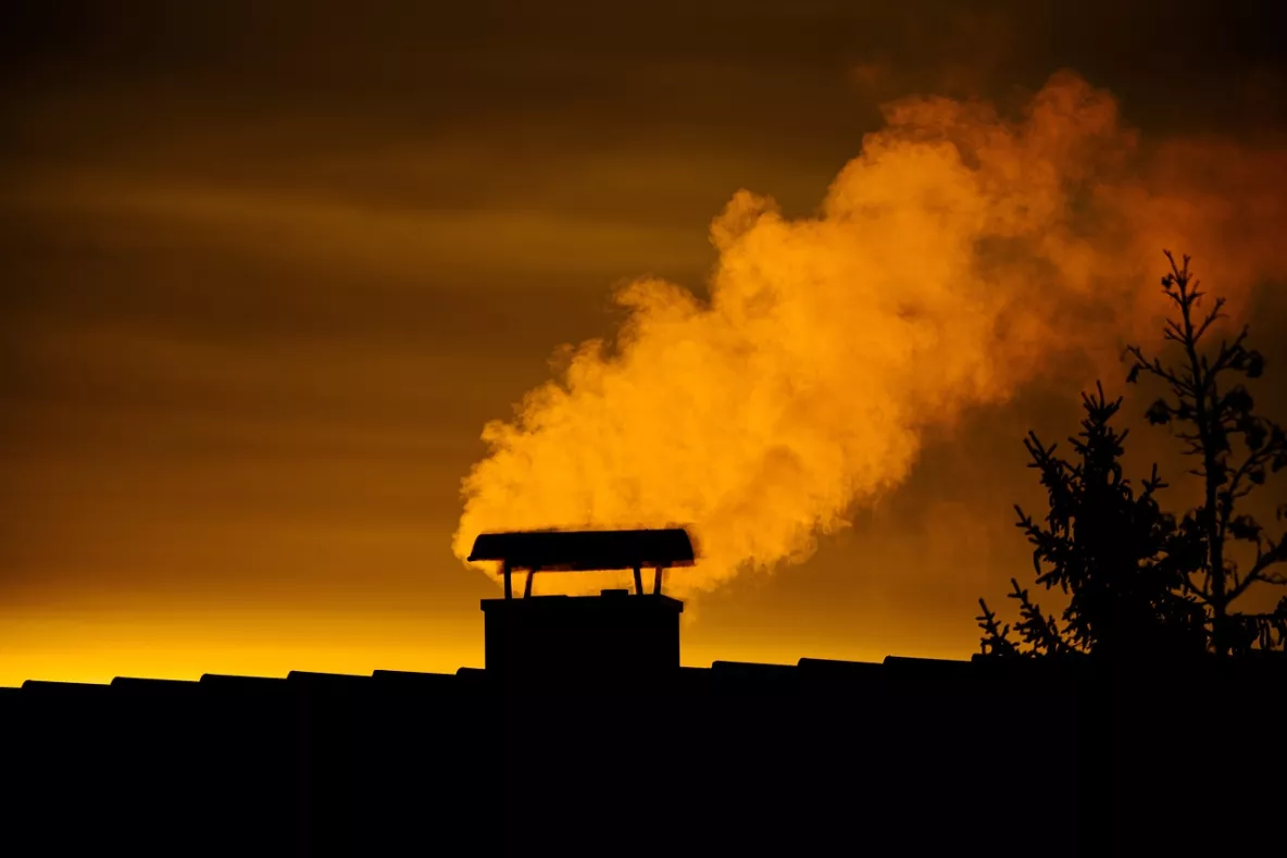 Smoking chimney 